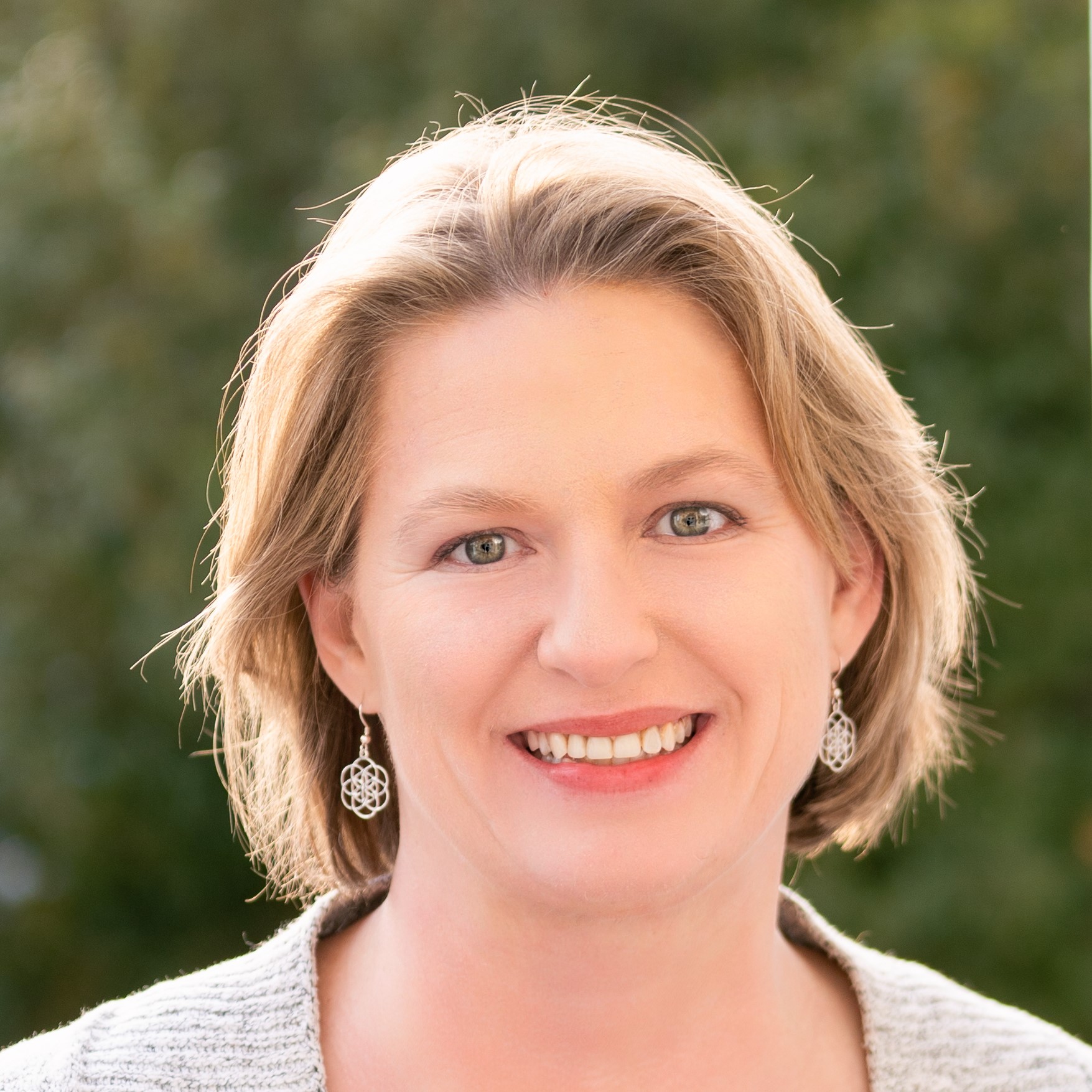 Alexandra Kahler headshot